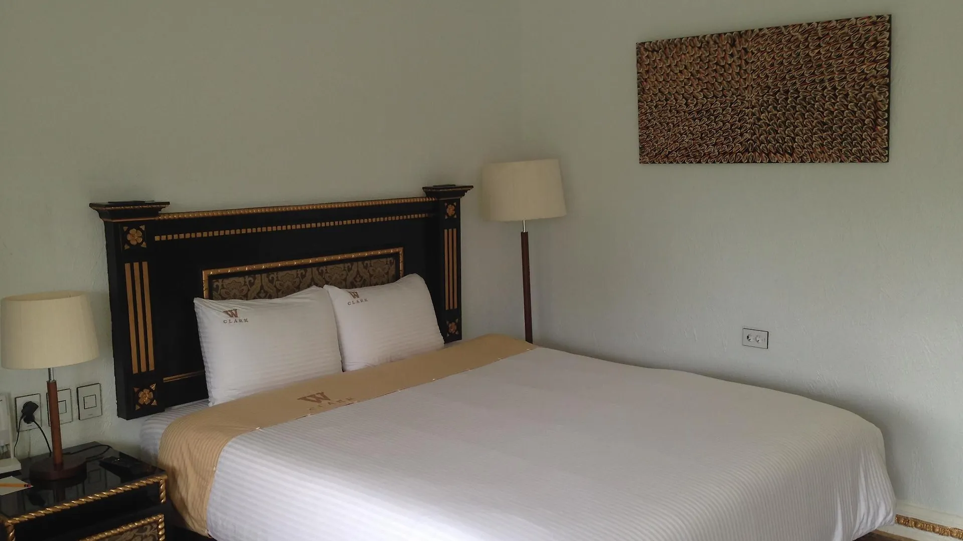 Olle Hotel - Formerly W Clark Hotel And Resort Clark Field 3*,